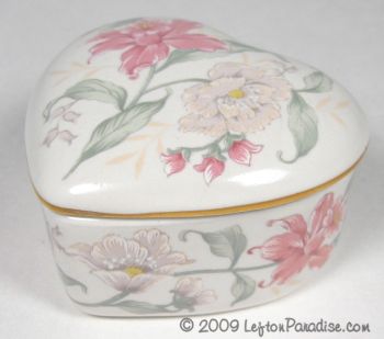 Heart-Shaped Box with Pastel Flowers - Otagiri